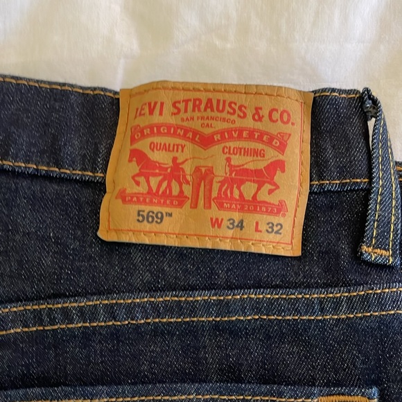 Men’s Levi’s 569 jeans - Picture 3 of 4